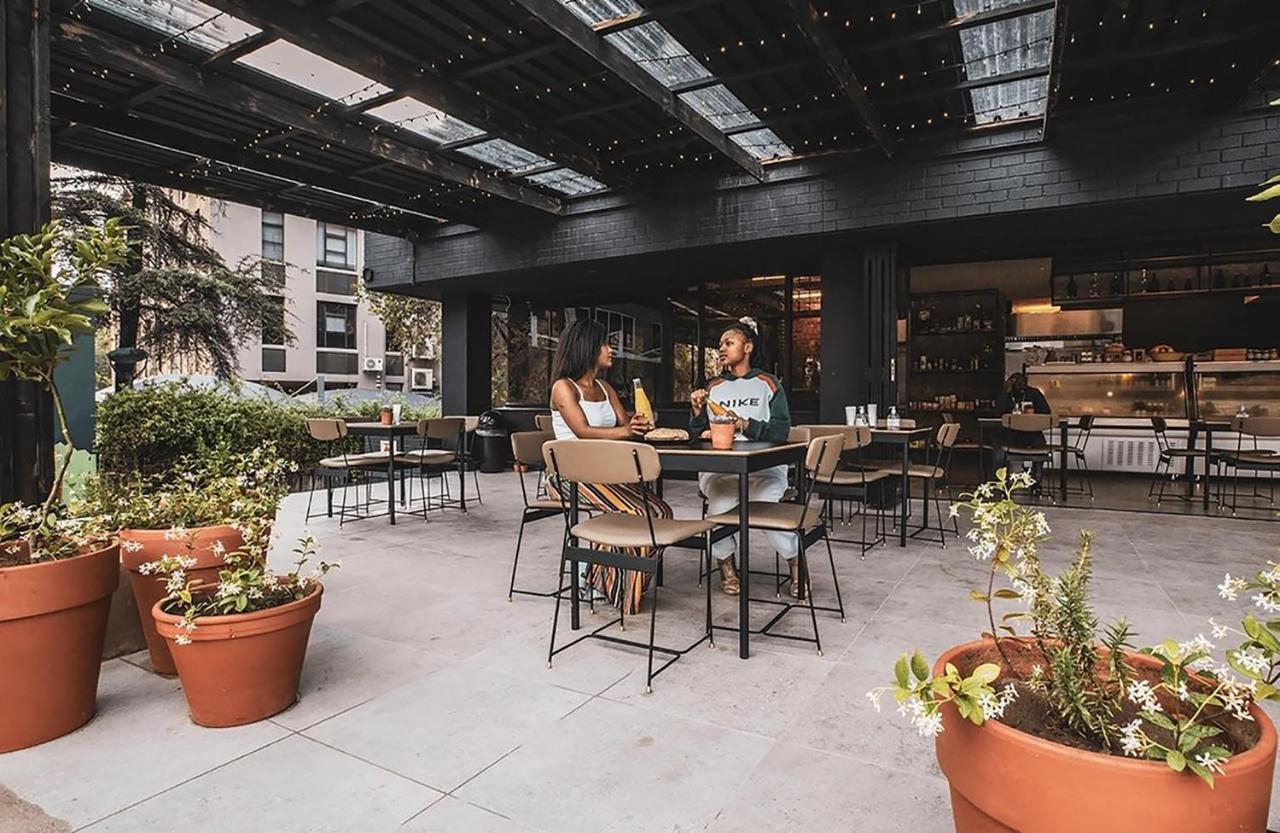 Blackbrick Sandton One Johannesburg Exterior foto